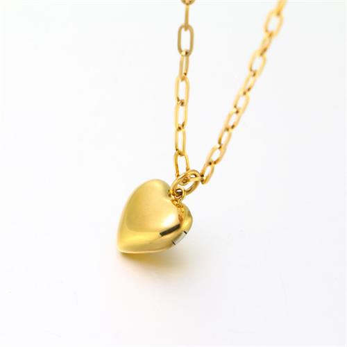 stainless steel necklace	custom necklace	necklaces for women	locket necklace	gold plated necklace	personalized necklace	heart necklace	heart locket necklace